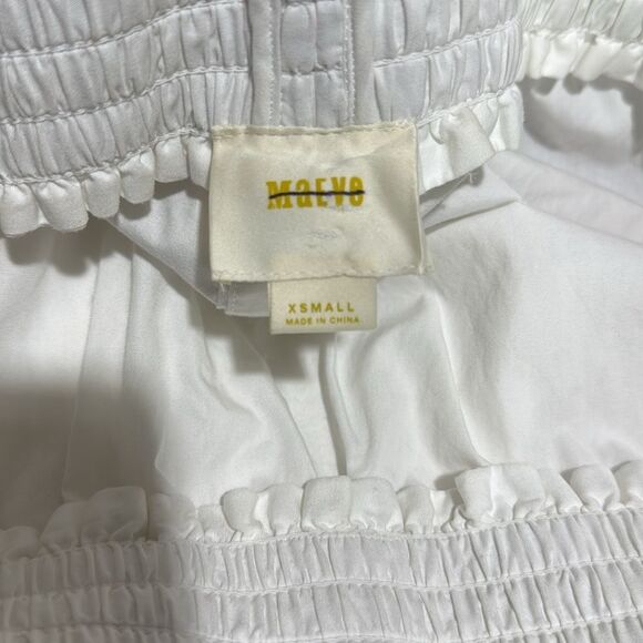 3For$20 Maeve White Off Shoulder White Detail Button Blouse Size: XS - Picture 7 of 7